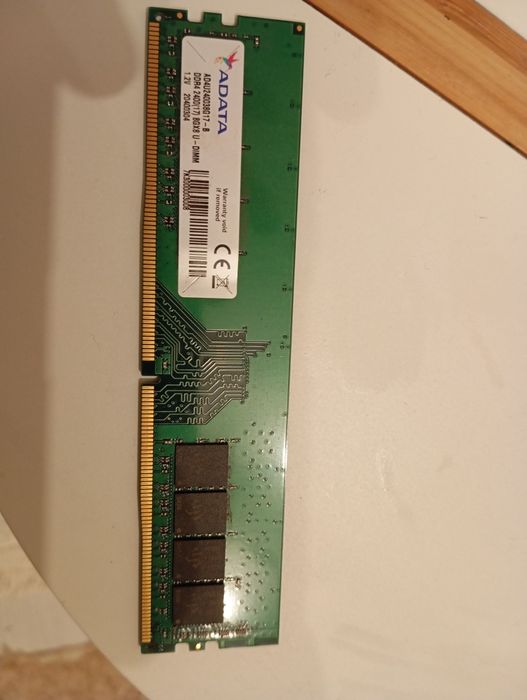 Memorie RAM 8GB DDR4 2400 Mhz