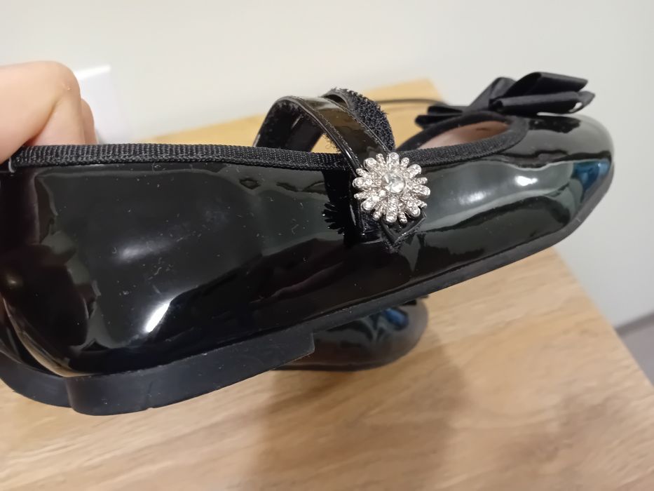 Официални обувки за момиче