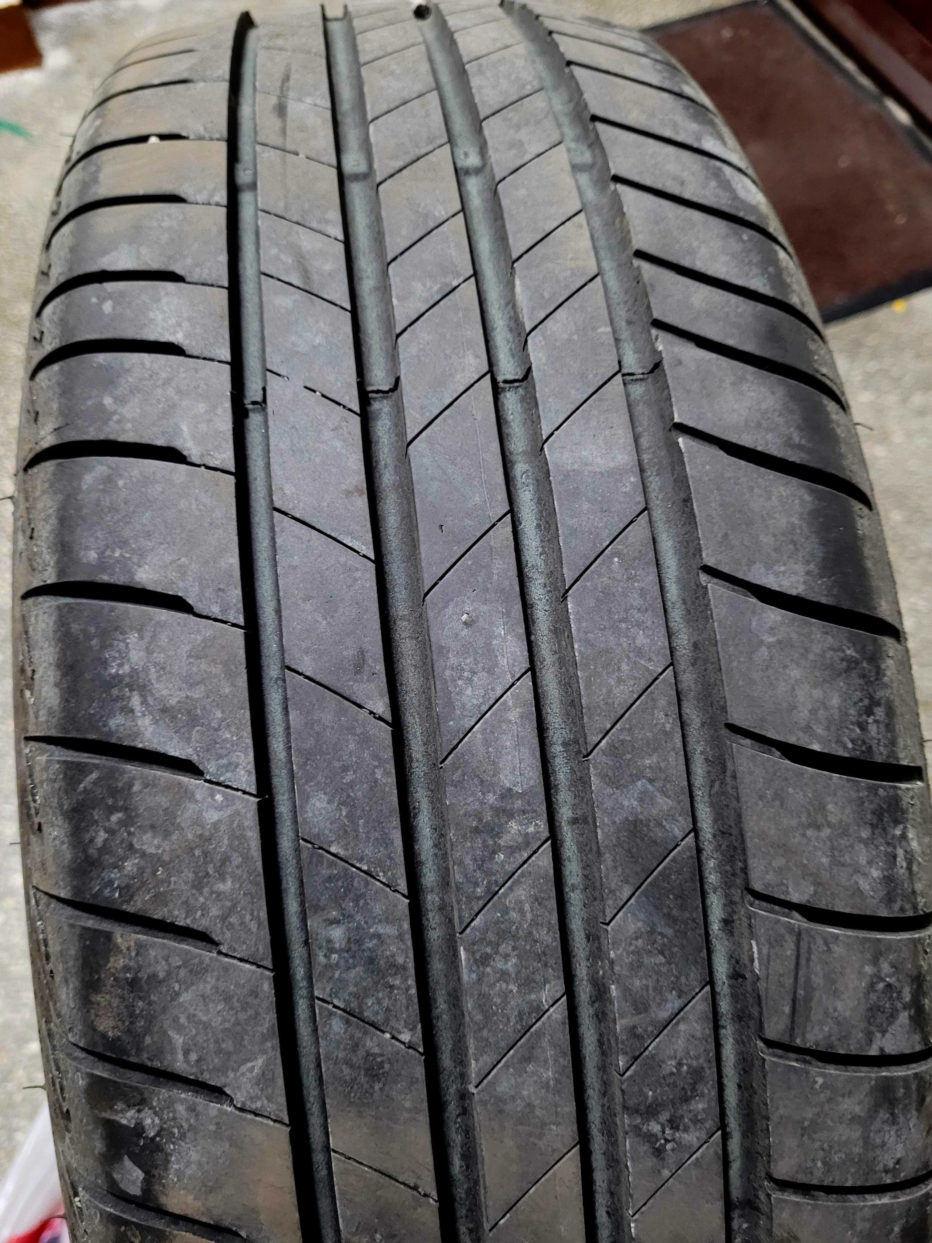 Anvelope Bridgestone Turanza T005 215/60R17 96H DOT 2023 Rulaj 7500km