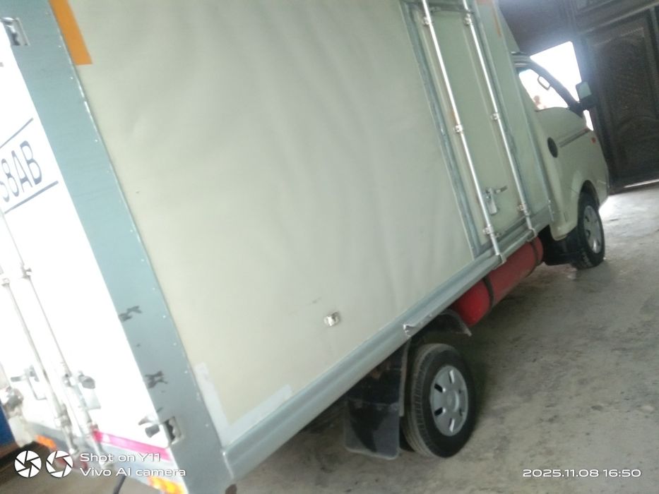 Hyundai porter Sotiladi