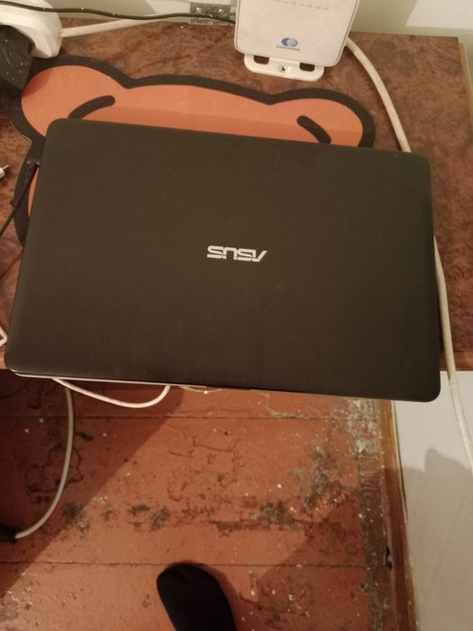 Наутбук сатылады