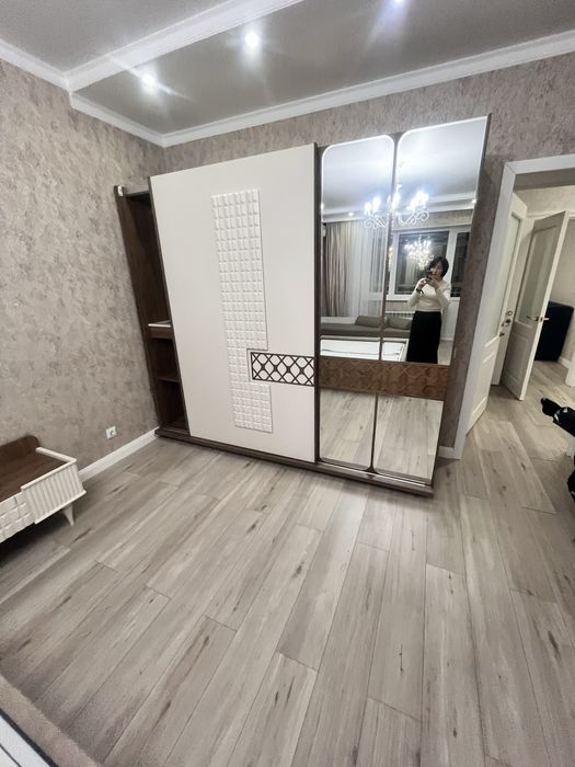 В связи с переездом продам спальный гарнитур в хорошем состояний