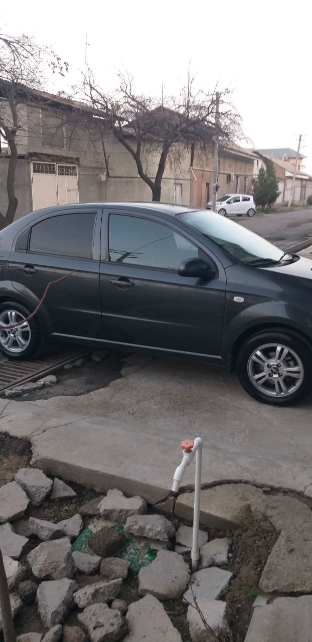 Nexia 3 Chevrolet 4 pozitsiya sotiladi. Toza ideal moshina