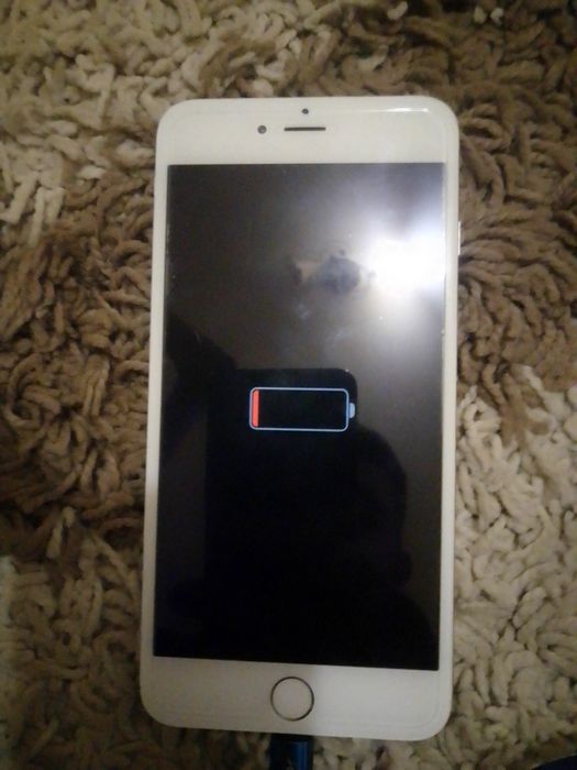 Дисплей за iphone 6 plus