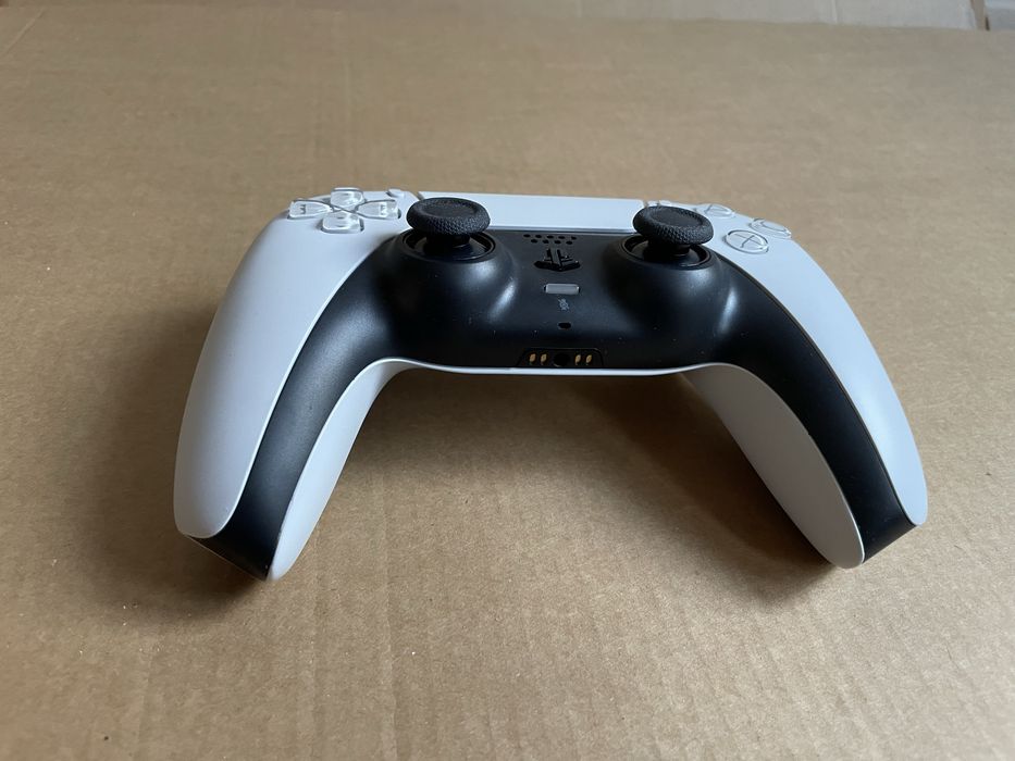 Контролер Dual Sense, Playstation 5