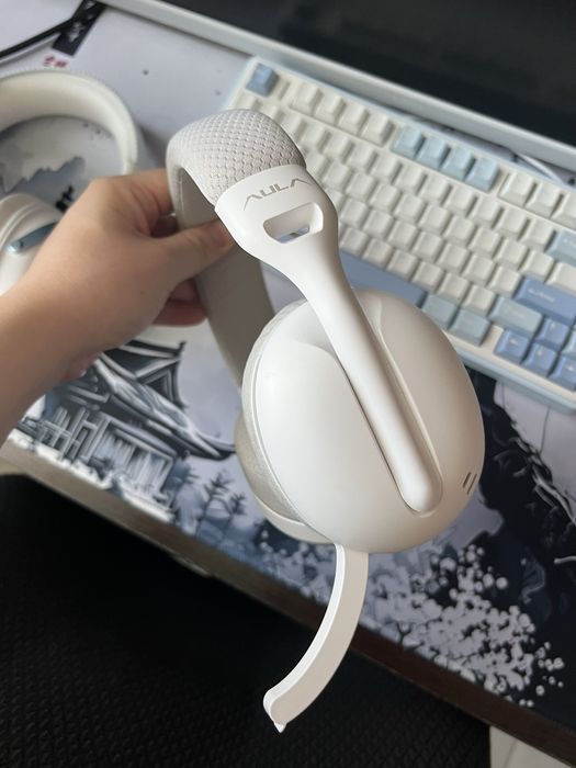 Игровые беспроводные наушники Aula s6