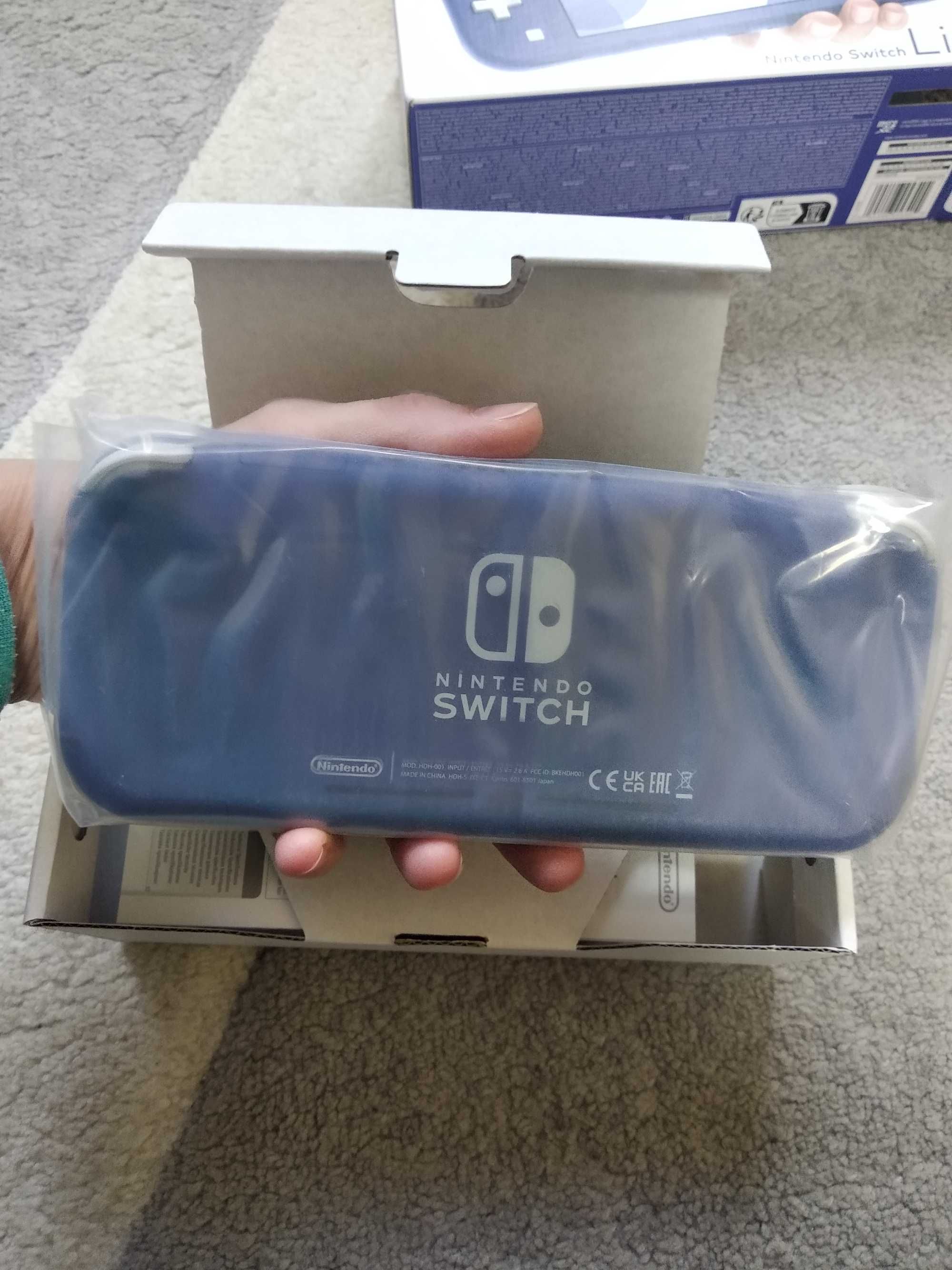 Nintendo switch lite