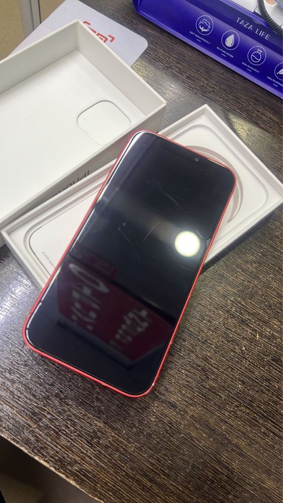 iPhone 12 в хорошем состояний