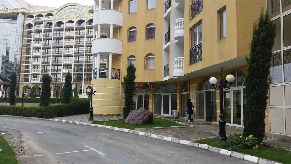Продава се Магазин в к.к. Слънчев бряг - 60 кв.м за 1000 €/кв.м - Снимка #2