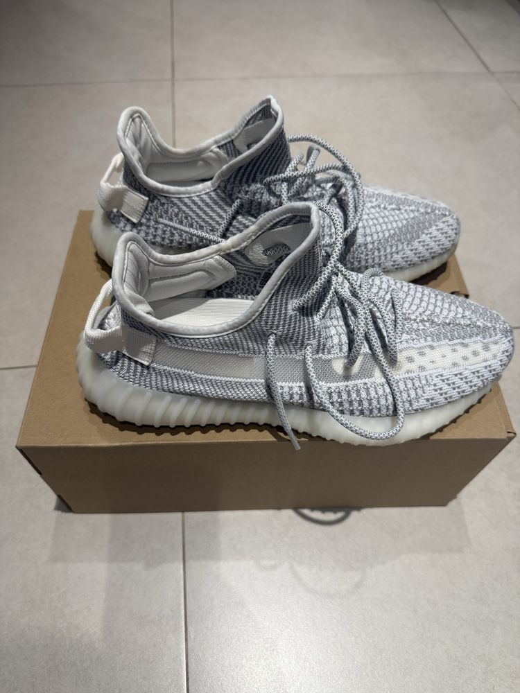 Adidas Yeezy 350 V2 Static