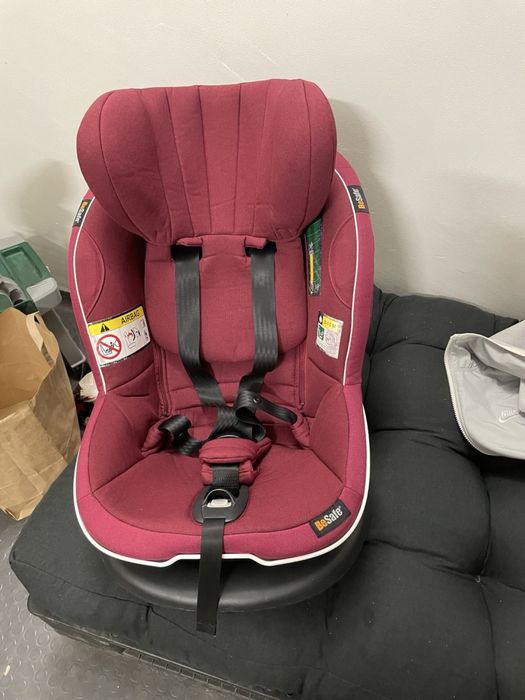 BeSafe IZI Modular X1 i-size /до 4 г./ + изофикс базя IZI Modular