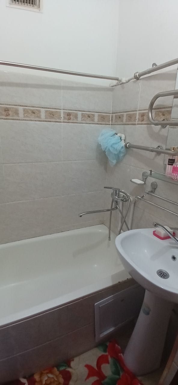 algaritmdan 1 xonali uy sotiladi