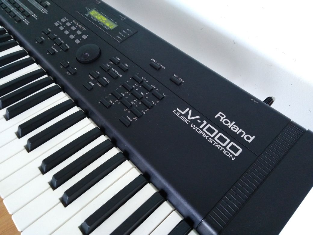 ROLAND JV-1000 orgă pian sintetizator music workstation