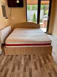 Pat matrimonial cu saltea inclusa 160x200