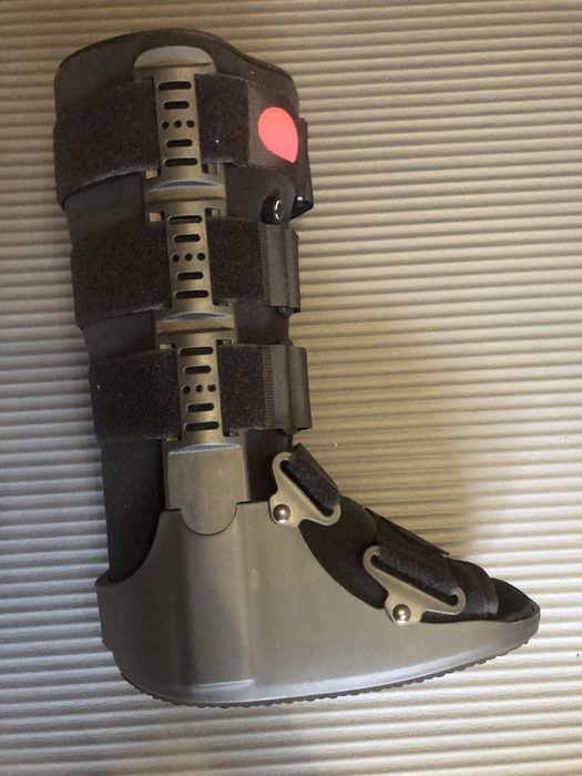 Vand Orteza Glezna Dreapta, pneumatica, marimea 39-40