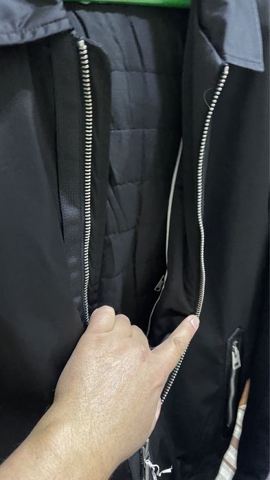 Продам куртку TOMFORD