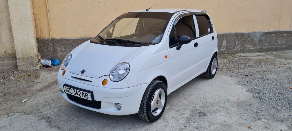 Matiz sotiladi zur holatda