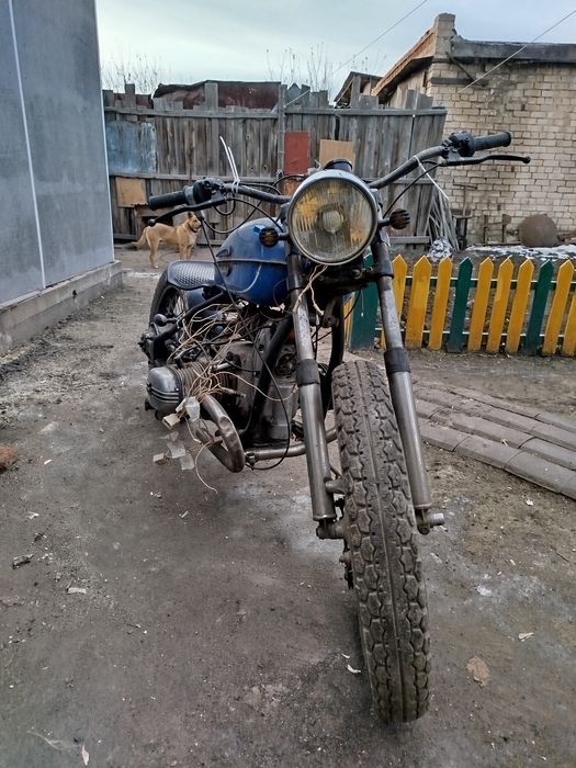 Продам мотоцикл Урал