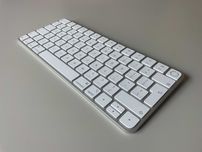 Клавиатура – Apple Magic Keyboard с Touch ID (USB‑C, компактна версия)