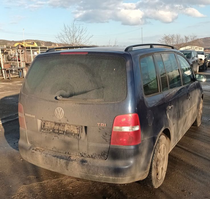 Dezmembrez volkswagen touran 1.9 TDI, BKC