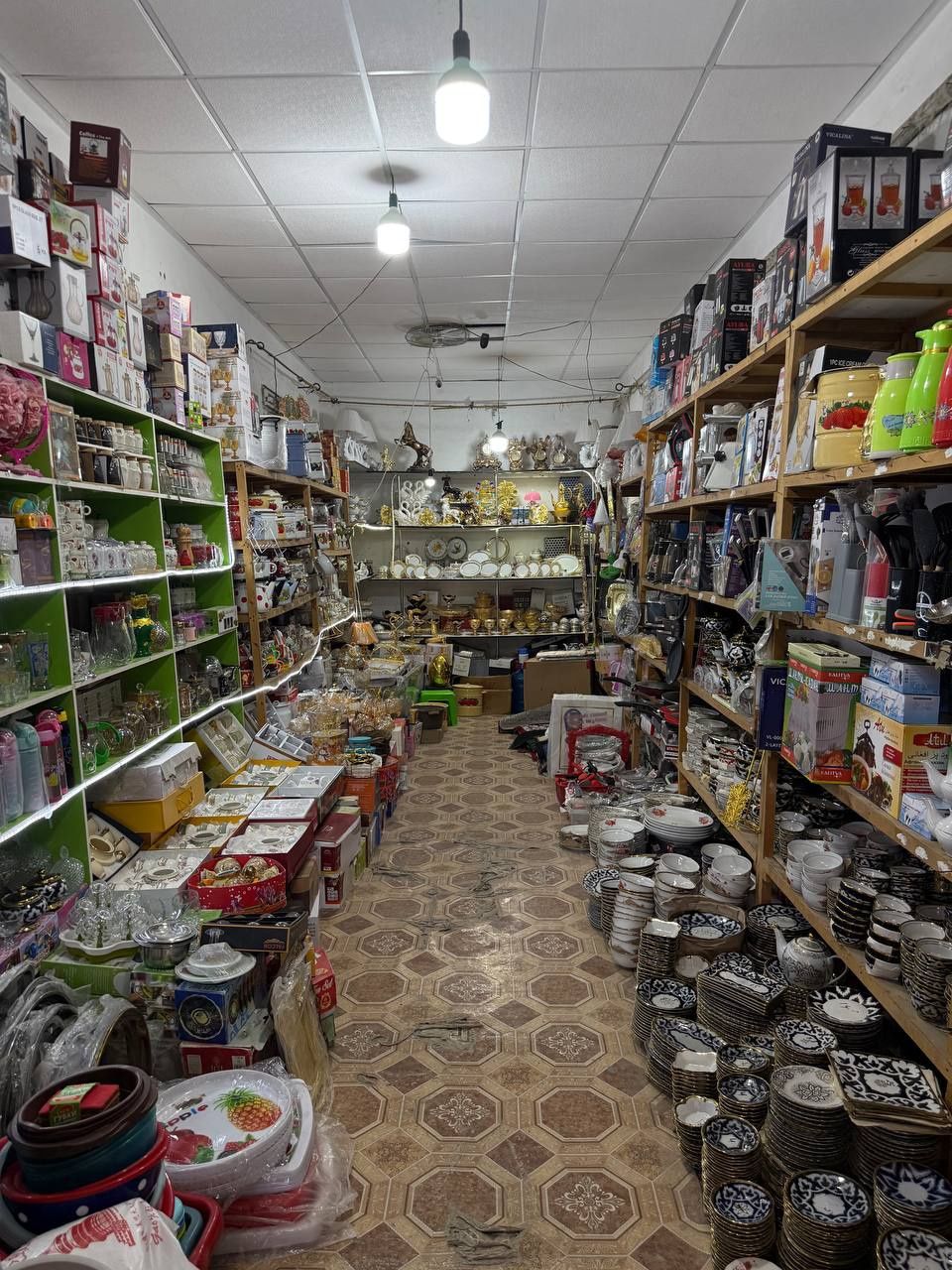 Magazin sotiladi  kalxoz bozor