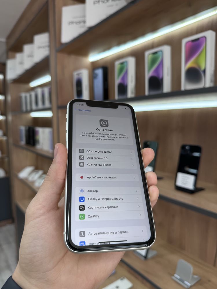 iPhone 11 128 GB / PhoneLab