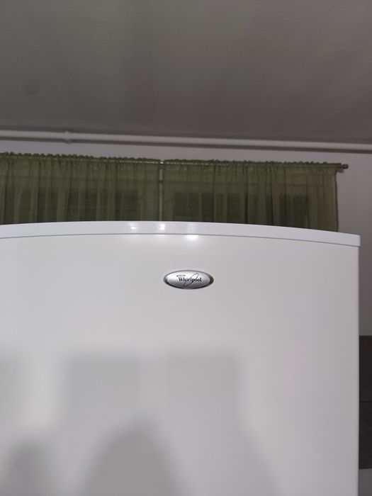 Combina frigorifica Whirlpool A class