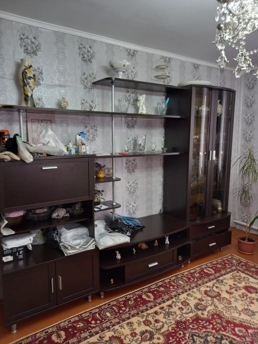 Кл Строитель. 3комнатная хороший ремонт.