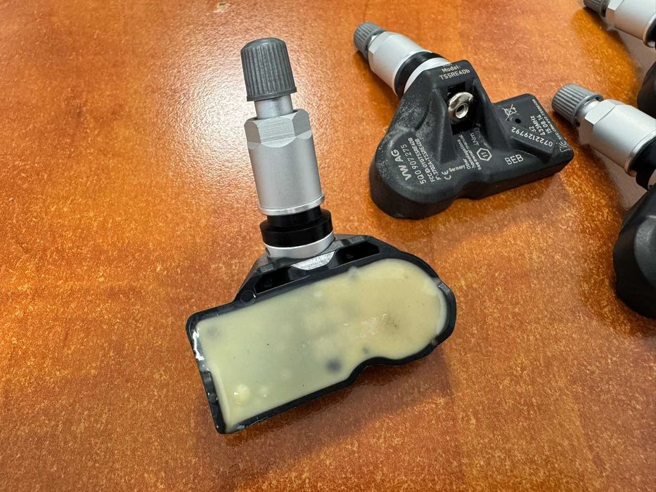 Senzori Presiune Roti/Jante VW Porsche Audi Skoda Bentley 5Q0907275
