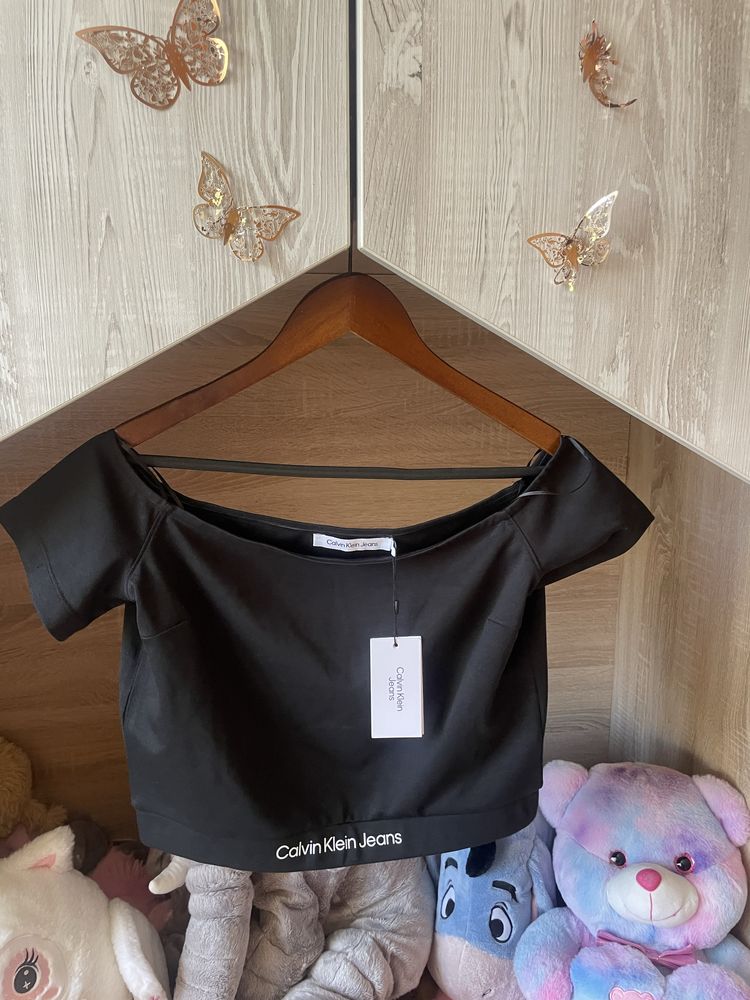 Tоп на Calvin Klein