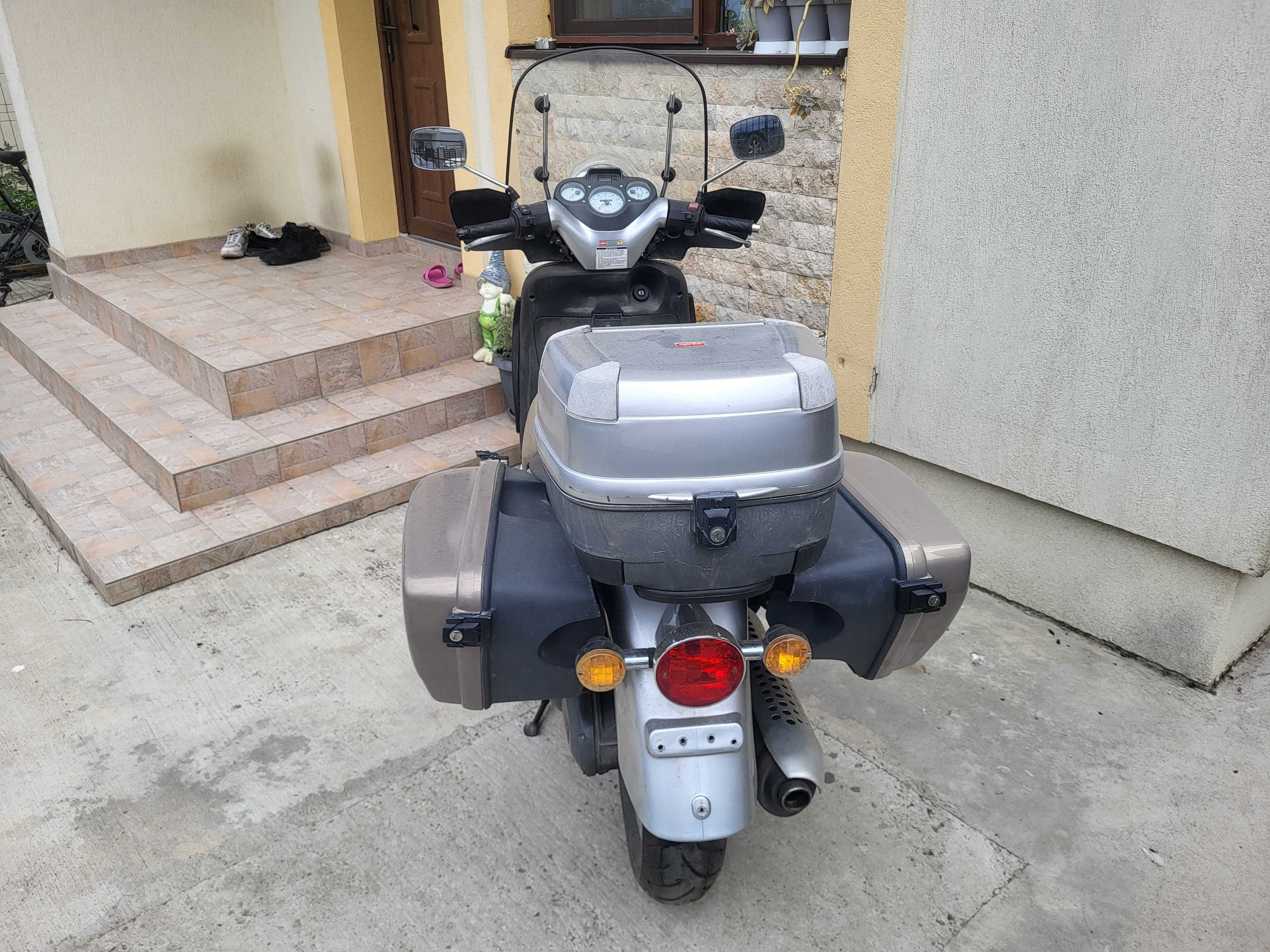 Aprilia Scarabeo, schimb cu scuter electric