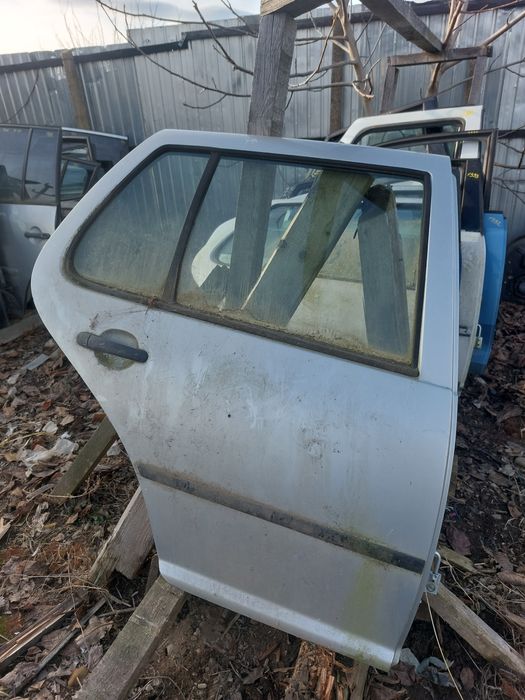 usa dreapta spate volkswagen golf 4 hatchback
