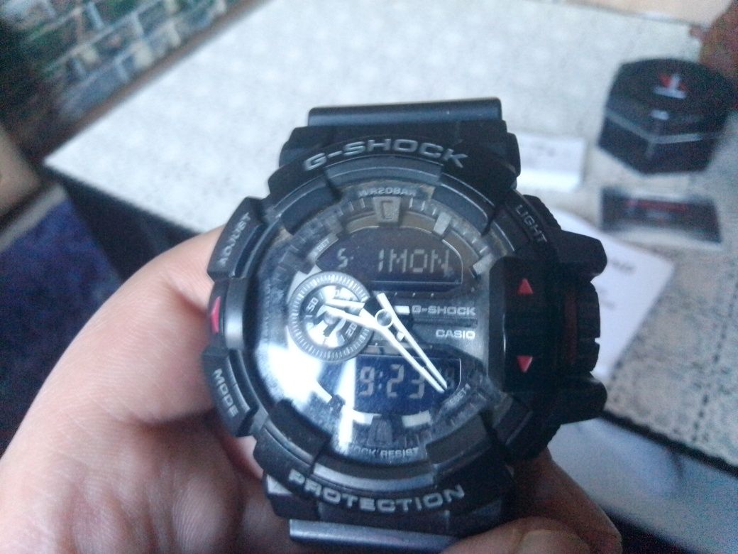Продавам часовник G-Shock GA 400