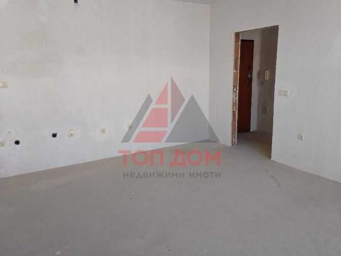 Продава се Тристаен апартамент в Варна, Левски - 73 кв.м за 3000 €/кв.м - Снимка #4