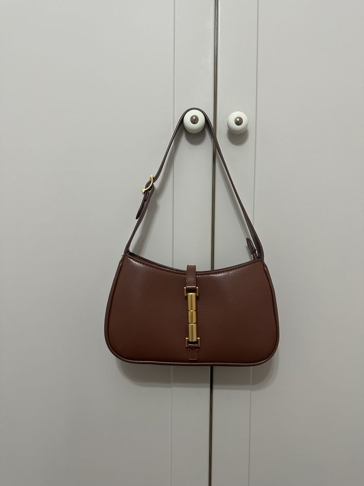 Сумка Charles Keith