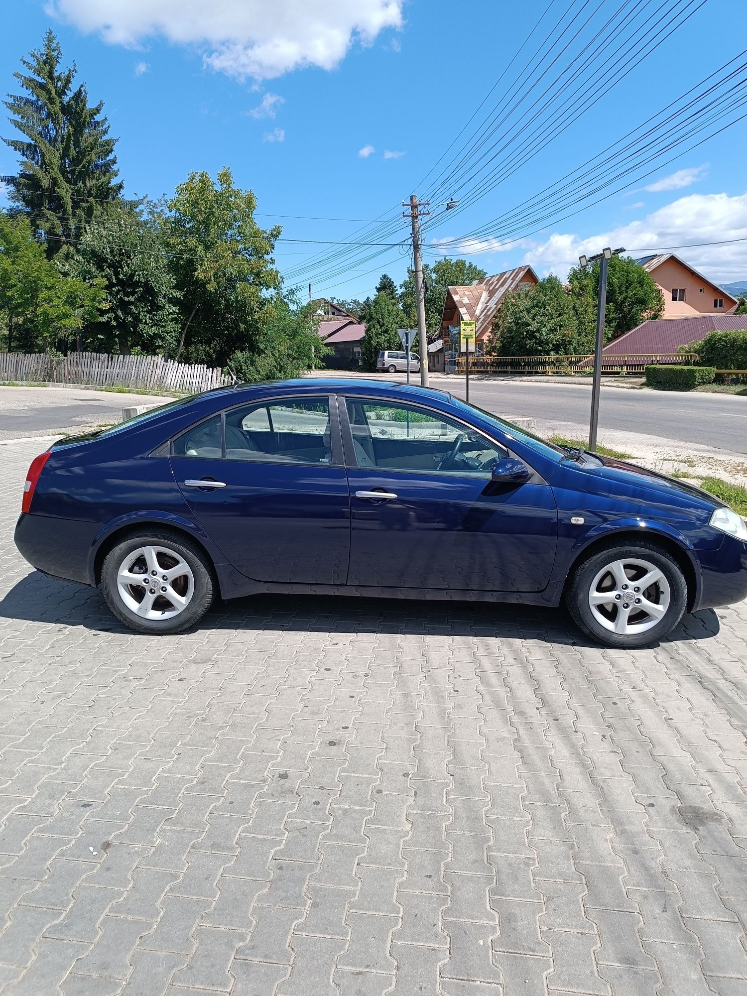 Vând Nissan Primera, motorizare benzină, 1600 CC, din anul 2007.