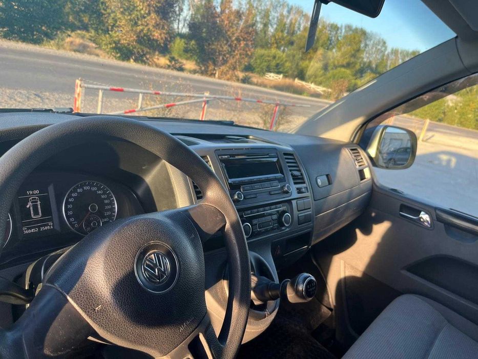 Volkswagen Caravelle