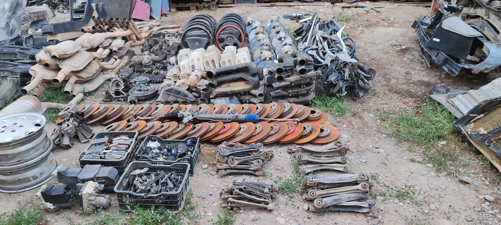 Мерседес 124 запчасти сатылады хабарласып сураныздар