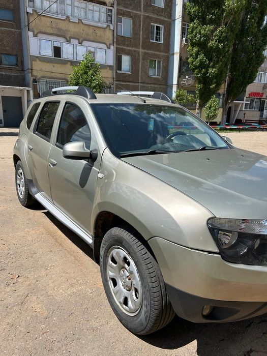 Продам рено дастер