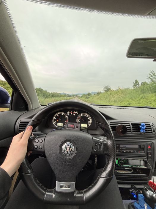 Vand passat b5.5 car audio