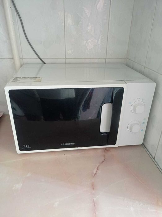 Микроволновая печь