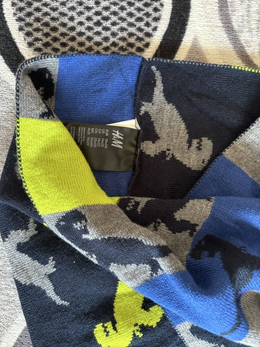 H&M шал кюнец .