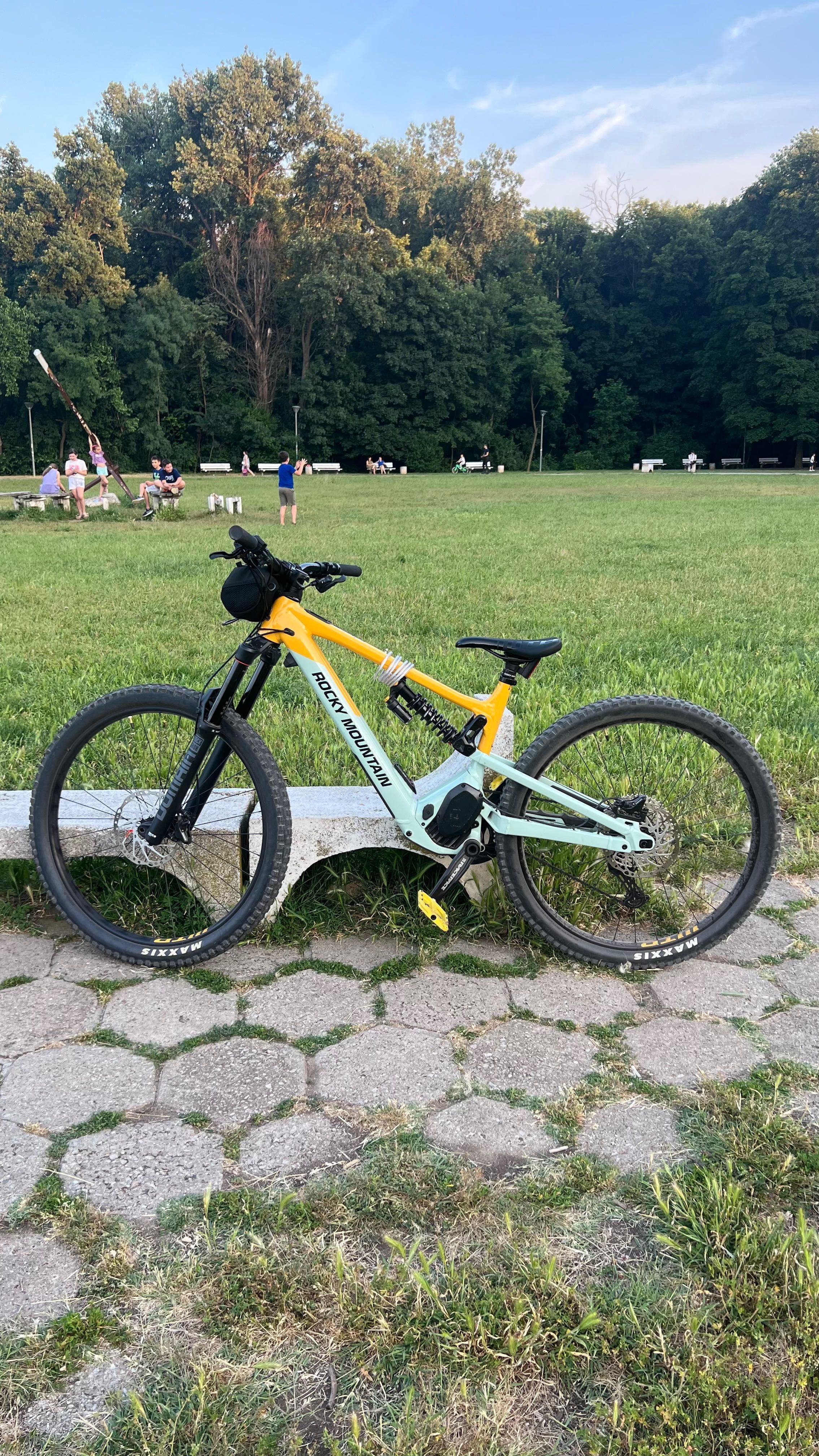 E-Bike Rocky Mountain Altitude Powerplay A30 29” 2023