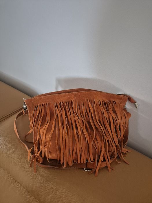 Vand genți ca noi,deosebite,elegante,de firma, unele piele natural