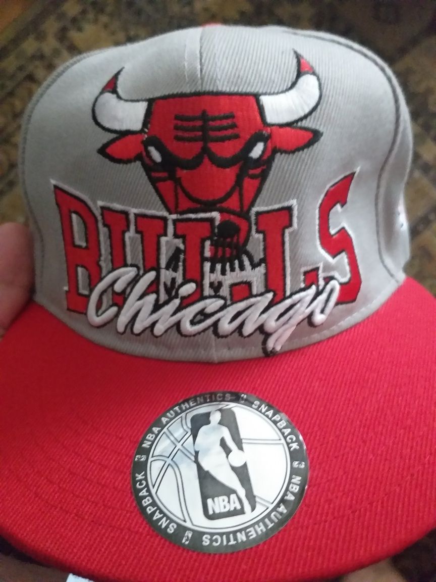 Шапка на Chicago Bulls NBA