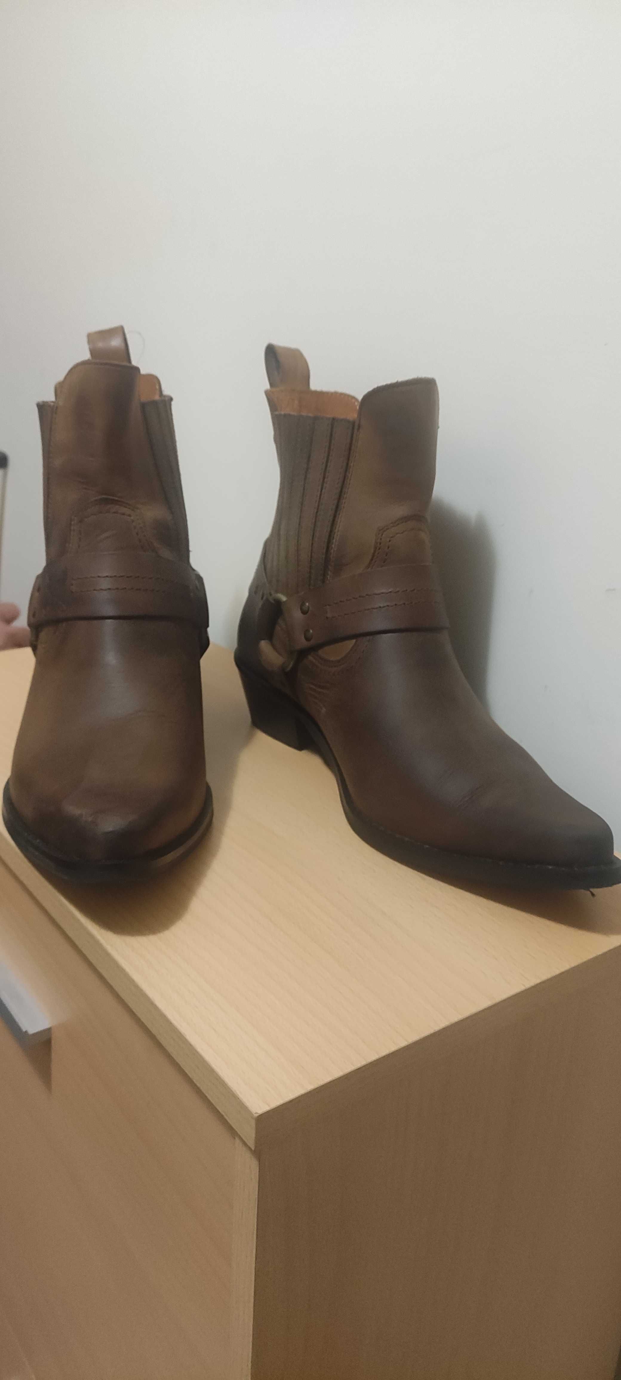Продавам мъжки Боти
