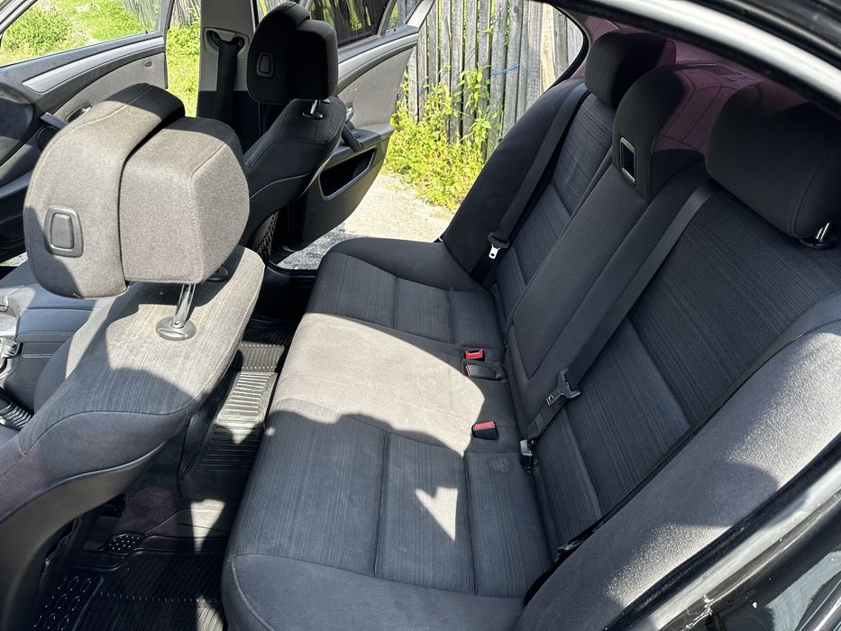 BMW e60 2.0d intretinut cu atentie facelift