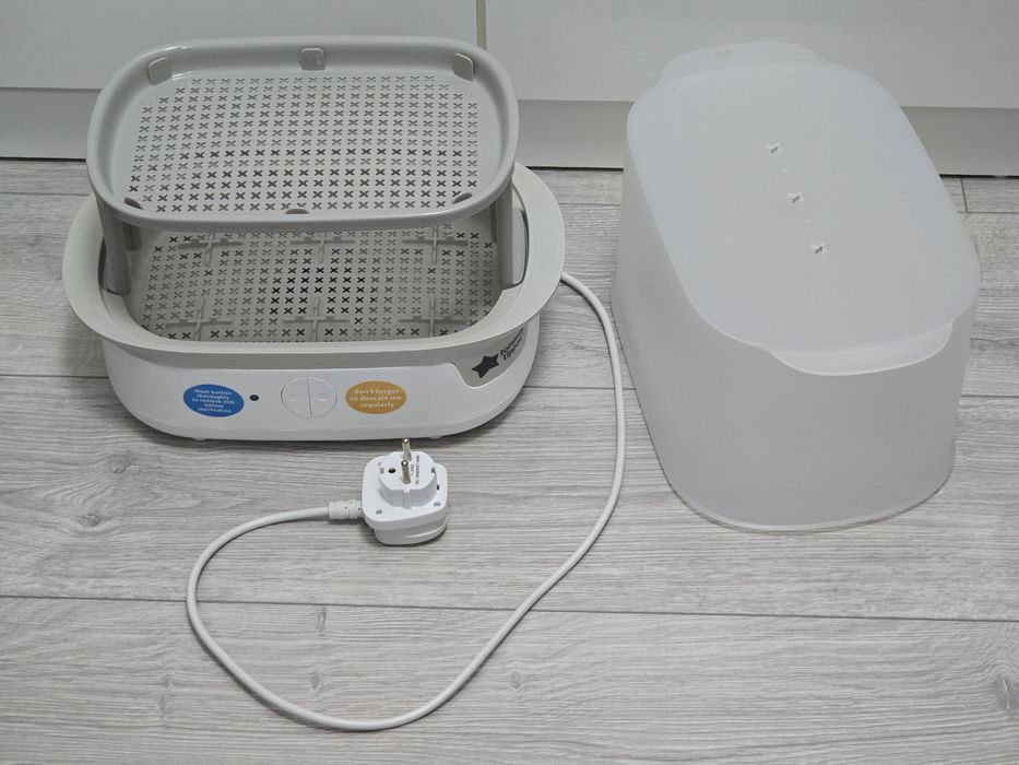 Sterilizator biberoane Tommee Tippee