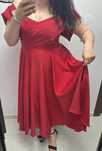 Rochie midi cu umeri goi
