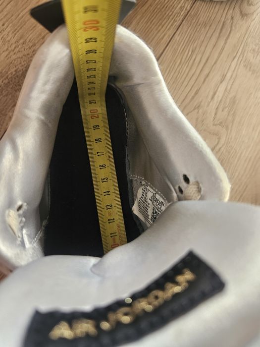 Adidasi jordan 4 nr 36